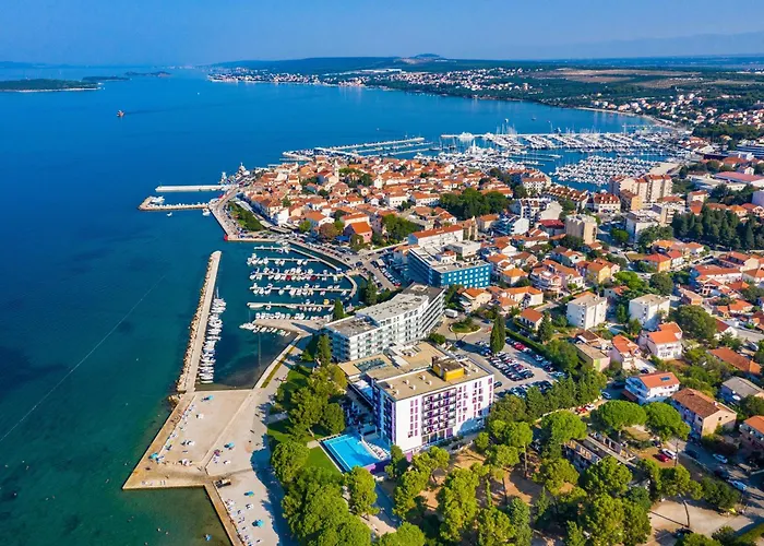 With Parking Space Biograd Na Moru, Biograd - 5833 Апартаменты Биоград-на-Мору