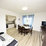 Apartments With Parking Space Biograd Na Moru, Biograd - 5833 Biograd Na Moru